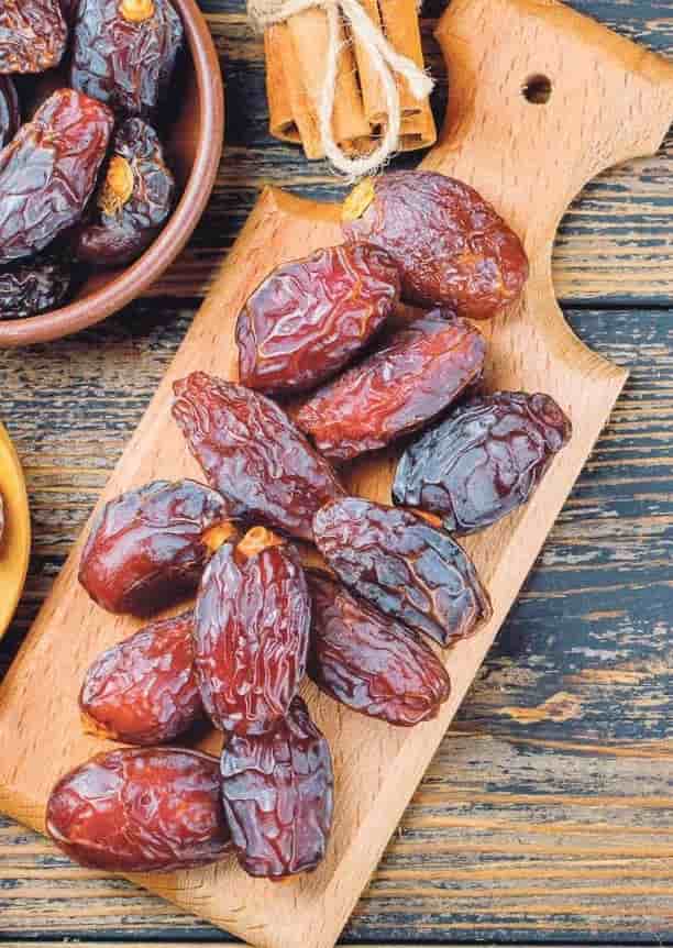 تصویر 1 از خرما پیارم جهرم با بافت نیمه خشک و ظاهر یکدست